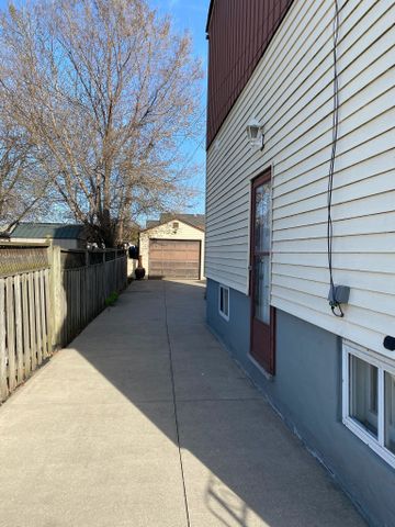 For Lease - 736 Tate Avenue, Hamilton, Ontario - Photo 5
