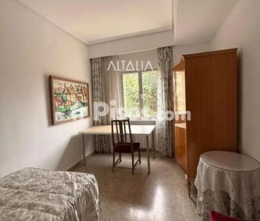 Piso en alquiler en Centro - Photo 4