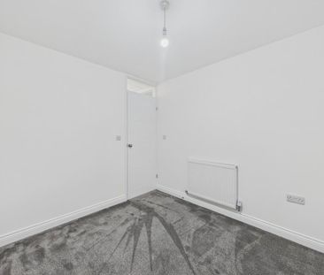 2 bedroom semi-detached bungalow to rent - Photo 5