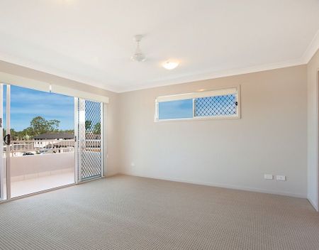 MODERN HOME IN CONVENTIENCE LOCATION - Photo 4