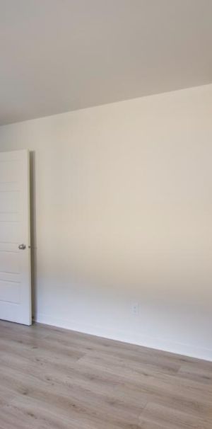 Logement 4 1/2 + bureau - Avril 2026 - Photo 1