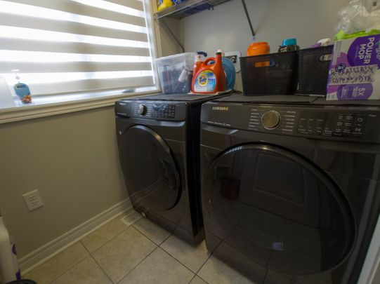 For Lease - 122 Finegan Circle, Brampton, Ontario - Photo 1