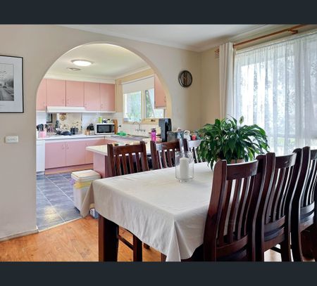 42 Gloucester Drive, Heidelberg, Vic 3084 - Photo 4