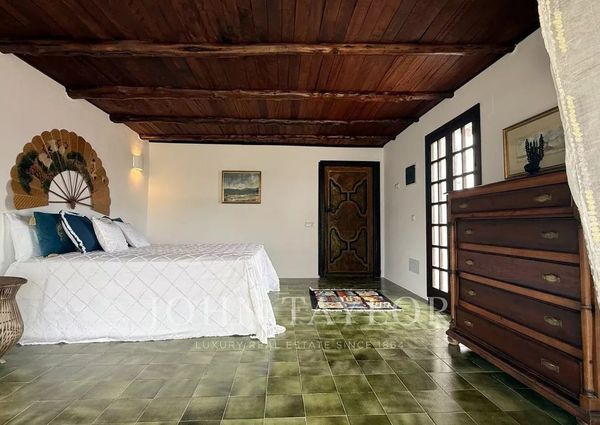 Cala Llonga, Balearic Islands 07849