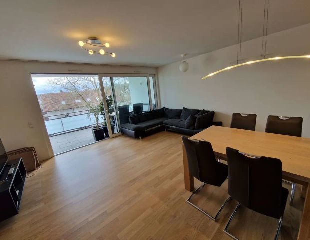 !Top Grundriss! 4,5 Zimmer Wohnung mit großem Balkon und Garage in ruhiger Lage in Böblingen - Photo 1