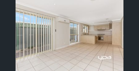 Low Maintenance Family Home - Photo 4