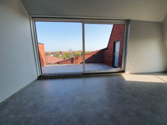 Appartement te huur - Photo 1