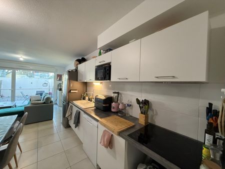 Location Maison 3 pièces 68m² - Photo 4