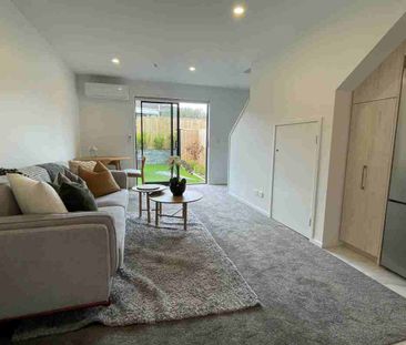 Te Atatu Peninsula, 17/10 Fathom Place - Photo 2