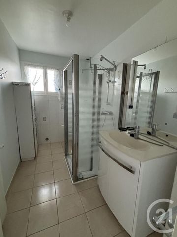 Location Maison 5 pièces 197m² BOULLEVILLE 27210 - Photo 4