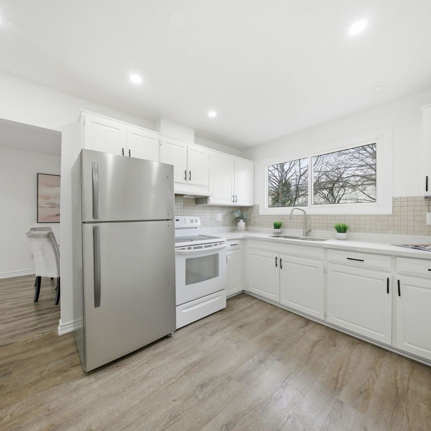 For Lease - 2637 Altadena Court, Mississauga, Ontario - Photo 1