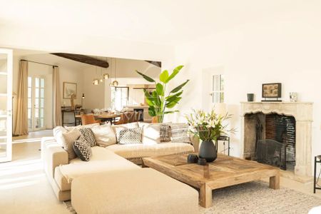 Ménerbes - Sublime mas provençal avec vue sur le Luberon et piscine - Photo 2