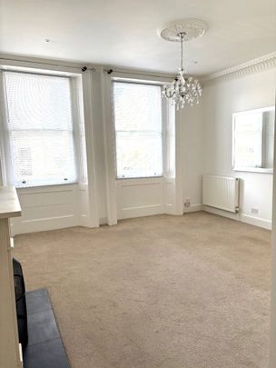 2 Bed Flat, Chesham Road, BN2 - Photo 1