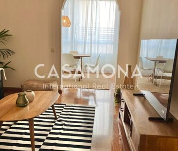 Modern 3 Bedroom Apartment in Eixample - Photo 2