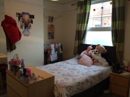 4 bed house student let - Photo 5