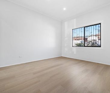 Charming 3-Bedroom Home in a Convenient Lidcombe Location - Photo 2
