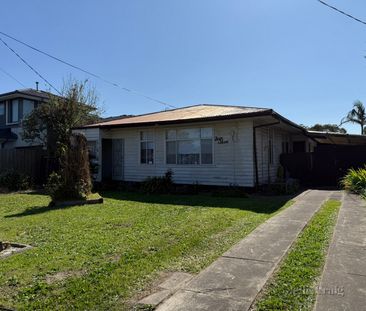 53 Whitelaw Street, Reservoir VIC 3073 - House For Rent | Domain - Photo 5