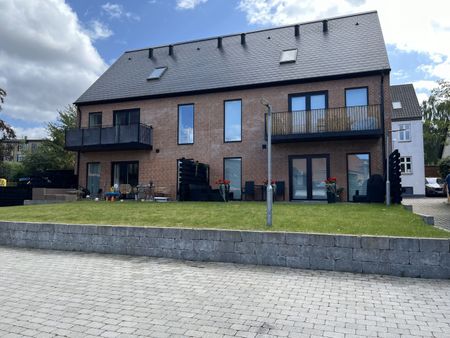 Skøn lys 3 værelses lejlighed, med dejlig terrasse - Photo 4