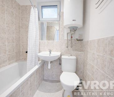 Pronájem bytu 2+kk 39 m² - Photo 4