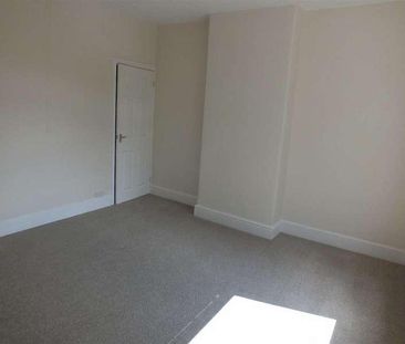 Gloucester Road, Trowbridge, BA14 - Photo 5