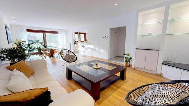 Appartement te huur - Photo 1