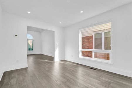 For Lease - 985 Sandcliff Drive, Oshawa, Ontario - Photo 4