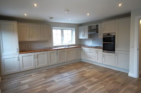 37 Beechcroft, Lurgan, BT66 7GL - Photo 4