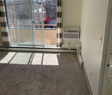 2 BDRM/1 BATH - 630 8TH ST E - Available DEC 1 - Photo 6