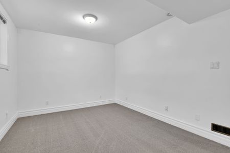 For Lease - 193 GLYNN Avenue Unit# B, Overbrook - Castleheights and Area, Ontario - Photo 4