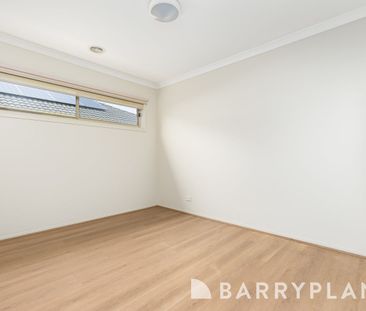 Family home with everything - Photo 2