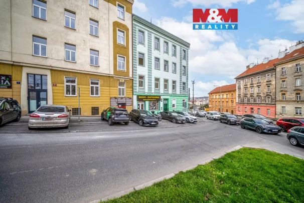 Pronájem bytu 1+kk, 35 m - Fotografie 1