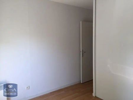 Appartement à louer 3 pièces 53.33m² - Photo 2