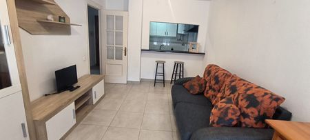 Alquiler de piso en Centro-Rambla - Photo 3