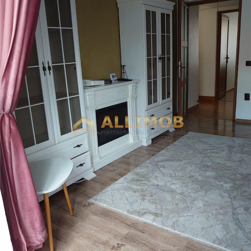 Apartament 3 camere in Ploiesti, zona ultracentrala - Fotografie 1