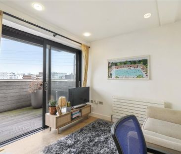 1 bedroom flat to rent - Photo 5