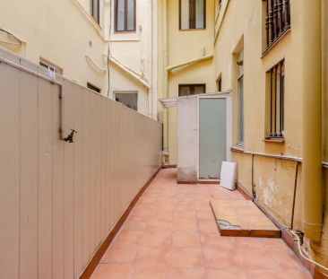 Room in a shared 10-bedroom apartment for rent in la Dreta de l'Eixample - Foto 5