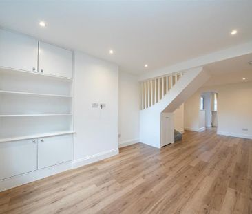 2 bedroom semi-detached house to rent - Photo 4