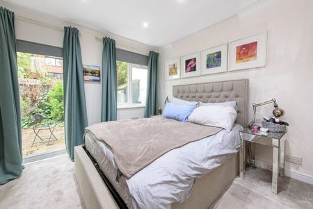 2 bedroom maisonette to rent - Photo 5