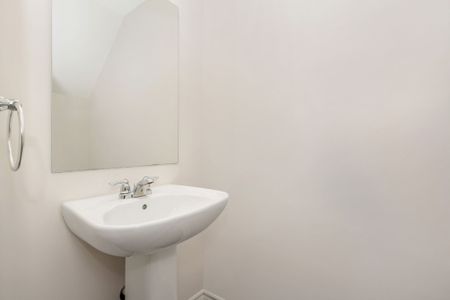 For Lease - 290 Zenith Private Unit# 137, Barrhaven, Ontario - Photo 2