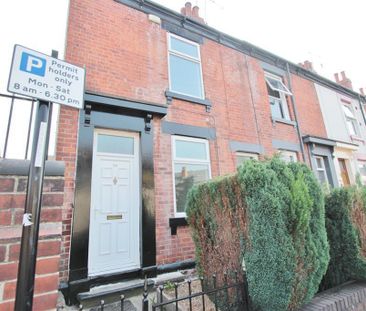 3 bedroom terraced house to rent - Photo 5