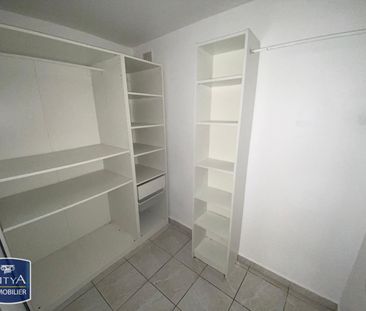 Location Appartement 3 pièces 64m² TOULON 83000 - Photo 6