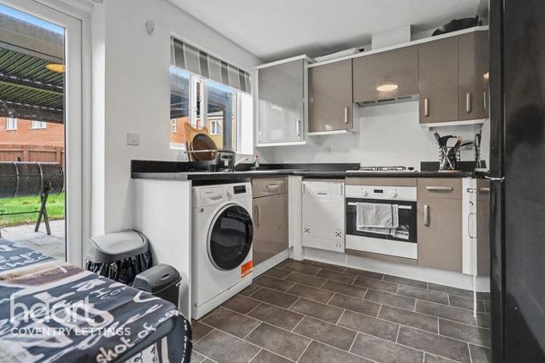 3 bedroom semi-detached house to rent - Photo 1