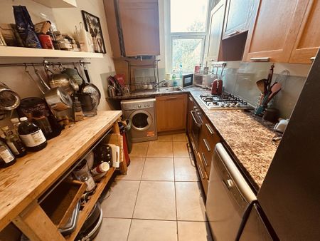 3 bedroom maisonette to rent - Photo 5