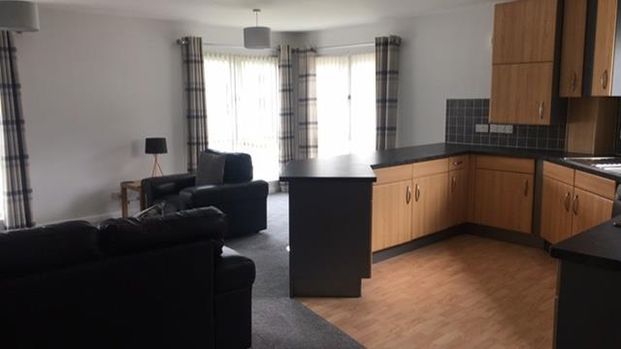 2 Bed Flat, Frater Place, AB24 - Photo 1