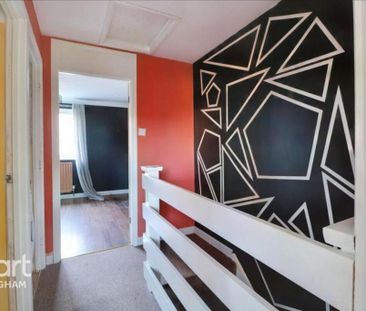 2 bedroom terraced house to rent - Photo 4