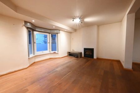 Ruime gezinswoning met 4 slaapkamers in het hartje van Staden! - Photo 4