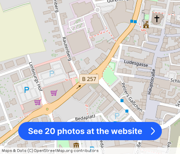 Großzügige Dachgeschosswohnung mit schöner Terrasse in beliebter Wo... - Photo 1