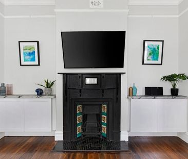 Stylish Federation Home in Prime Drummoyne Location - Photo 6