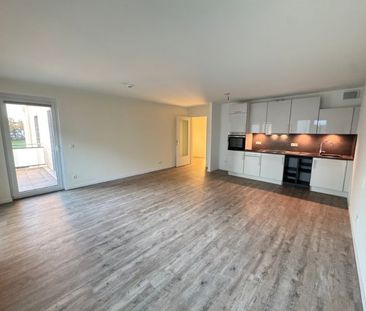 Komfortables Wohnen mit Aufzug, Balkon und moderner Ausstattung - Photo 1