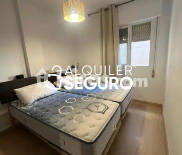 Piso en alquiler en Centro - Photo 5